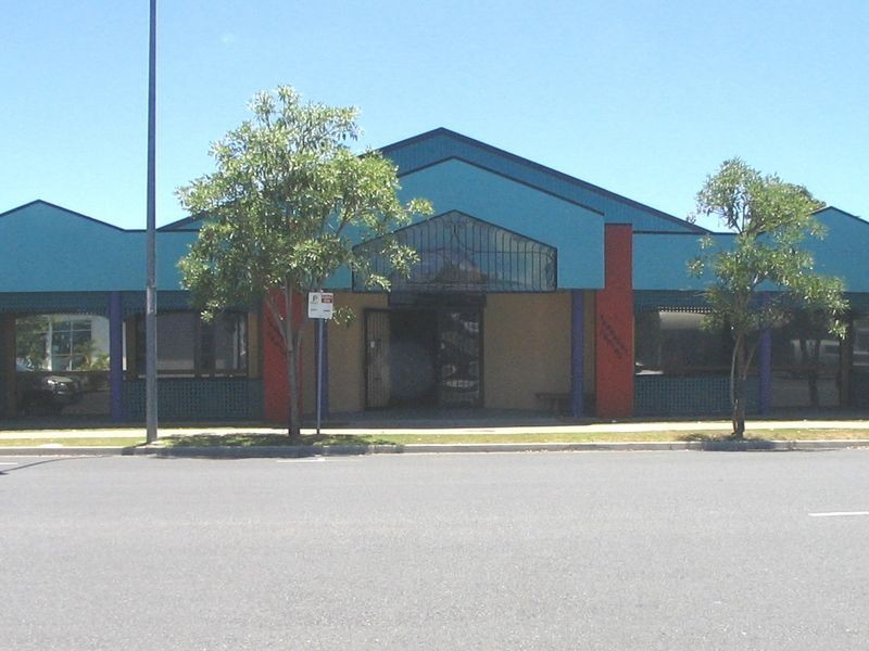2a/49 Bolsover Street, Rockhampton City QLD 4700