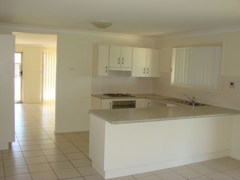 20 William Close, Gracemere QLD 4702