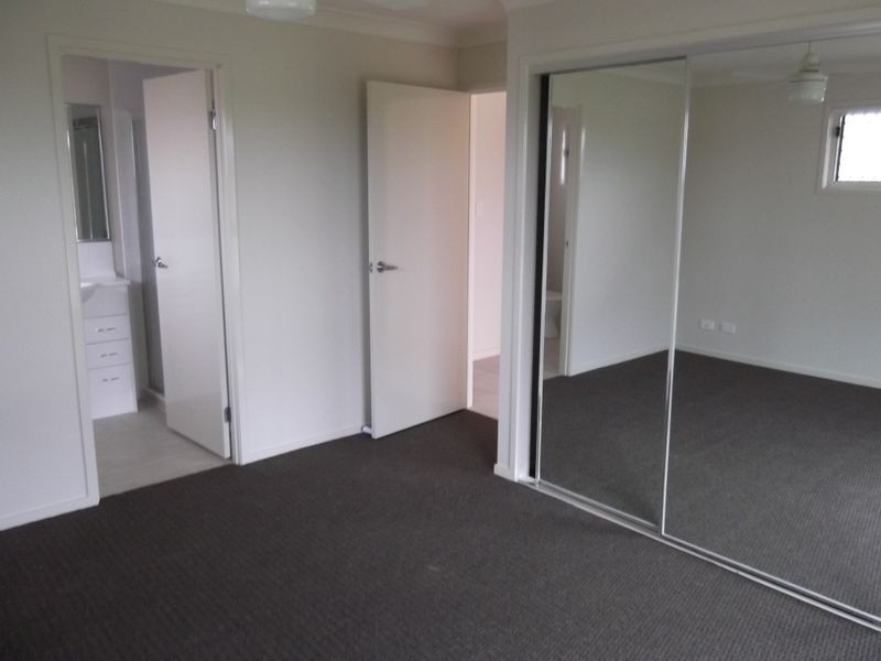 13 Thomas Street, Gracemere QLD 4702