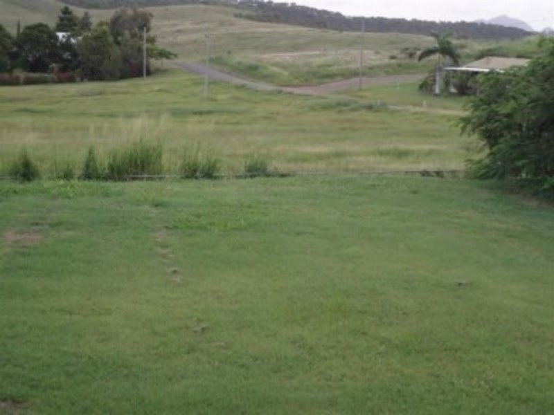 6/16 Clements Street, Emu Park QLD 4710