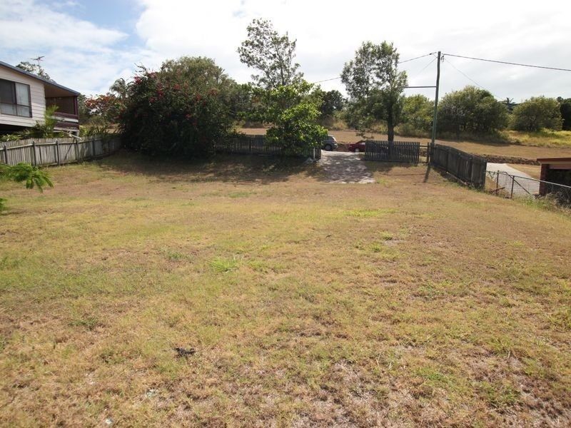 6/16 Clements Street, Emu Park QLD 4710