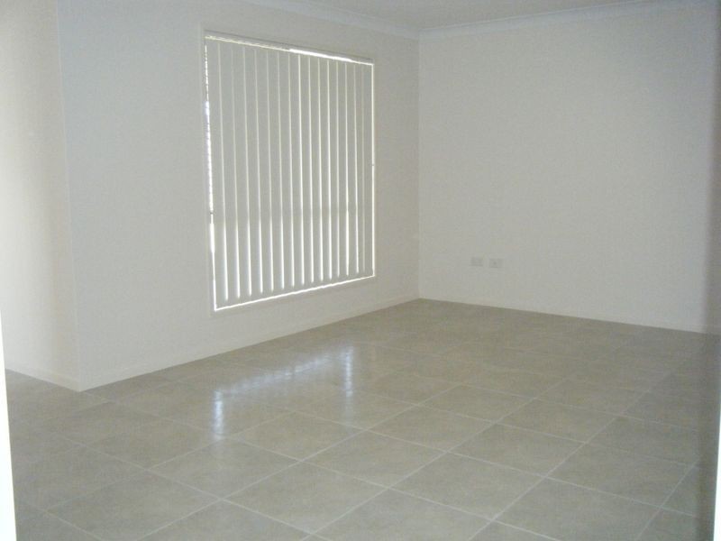 25 Kerrie Meares Crescent, Gracemere QLD 4702