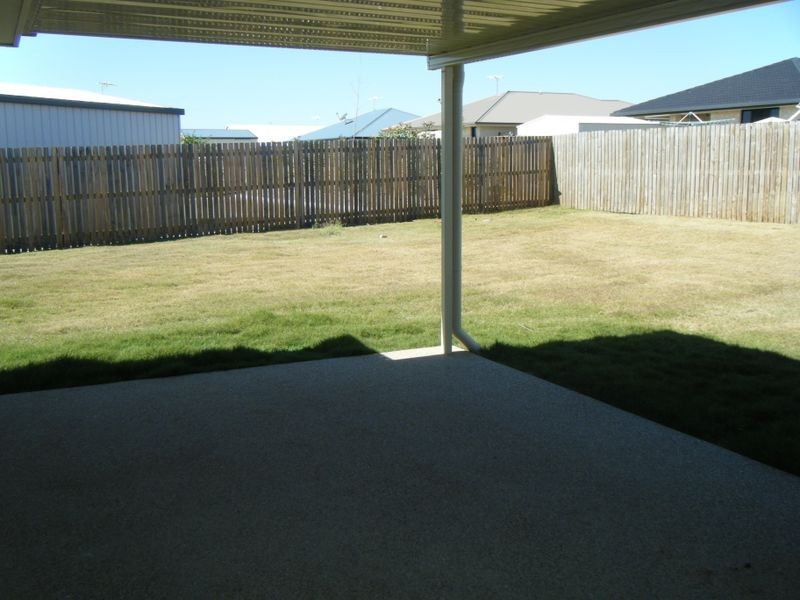 25 Kerrie Meares Crescent, Gracemere QLD 4702