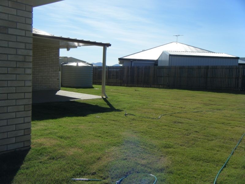 25 Kerrie Meares Crescent, Gracemere QLD 4702