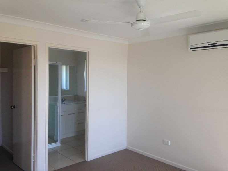 16 Owen Avenue, Gracemere QLD 4702