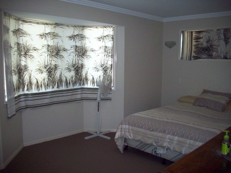 63000 Bruce Highway, Glendale QLD 4711