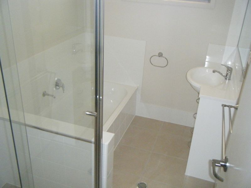 7 Thomas Street, Gracemere QLD 4702