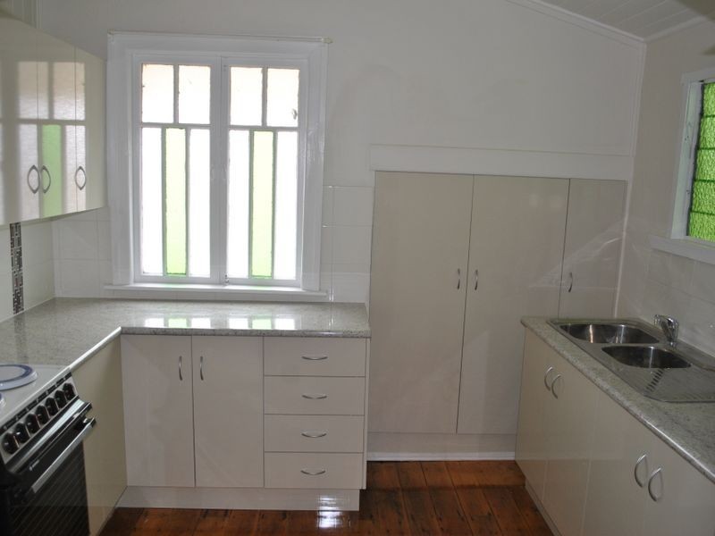 121 Spike Street, Berserker QLD 4701