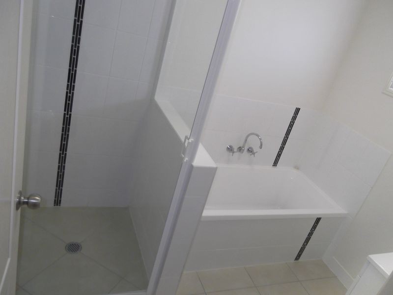 9 Perkins Court, Gracemere QLD 4702