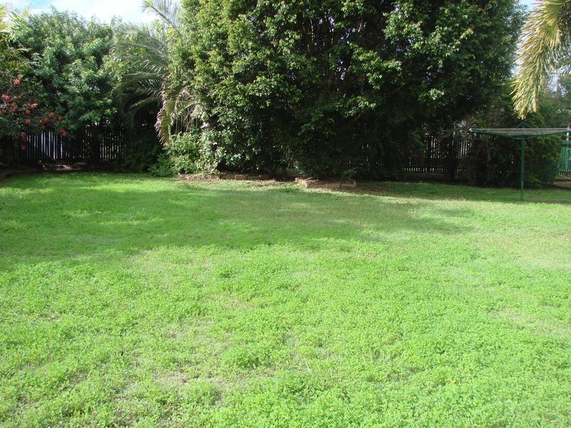 13 Rosewood Avenue, Gracemere QLD 4702