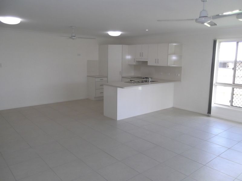 2 Perkins Court, Gracemere QLD 4702