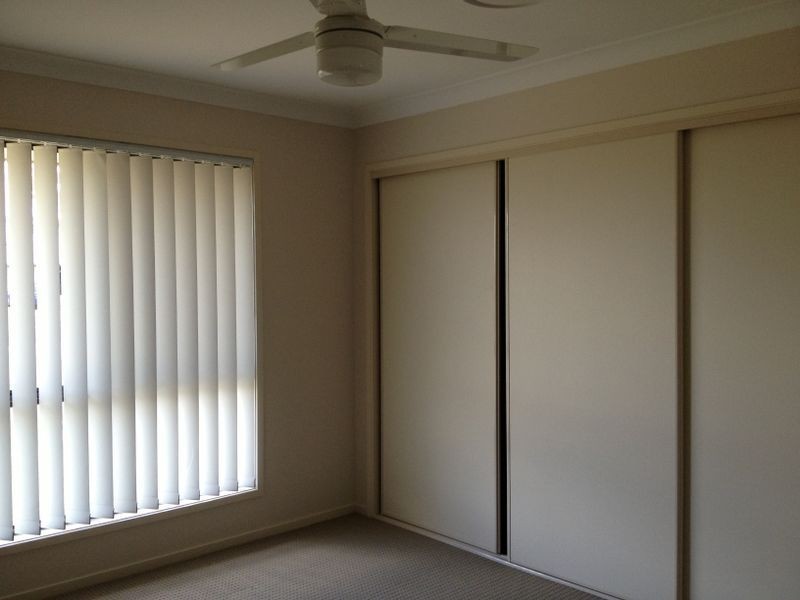 25 Riley Drive, Gracemere QLD 4702