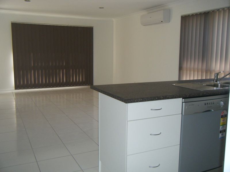 105 James Street, Gracemere QLD 4702