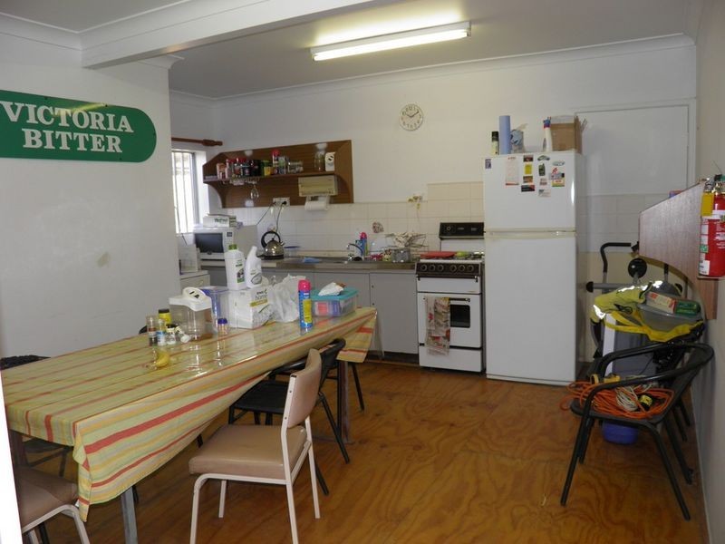 101 McLaughlin Street, Kawana QLD 4701