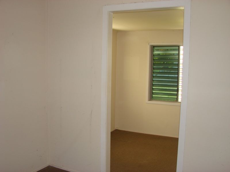 52 Dee Street, Mount Morgan QLD 4714
