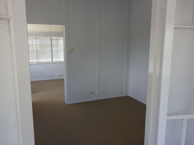 17 Francis Street, Depot Hill QLD 4700