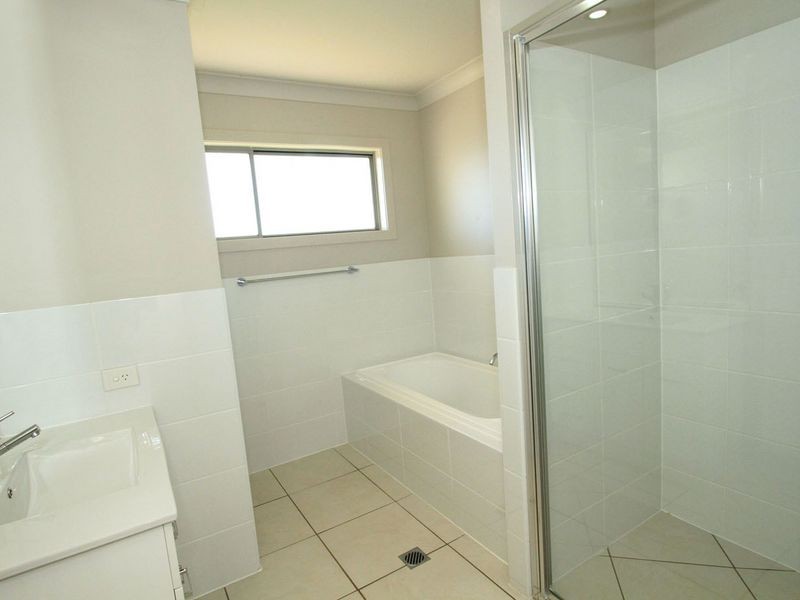 10 Conway Court, Gracemere QLD 4702