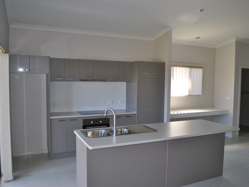 12 Conway Court, Gracemere QLD 4702