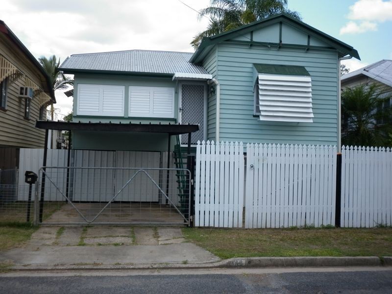 18 Brighton Street, Berserker QLD 4701
