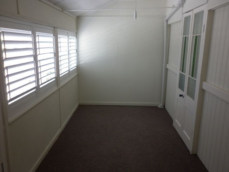 18 Brighton Street, Berserker QLD 4701