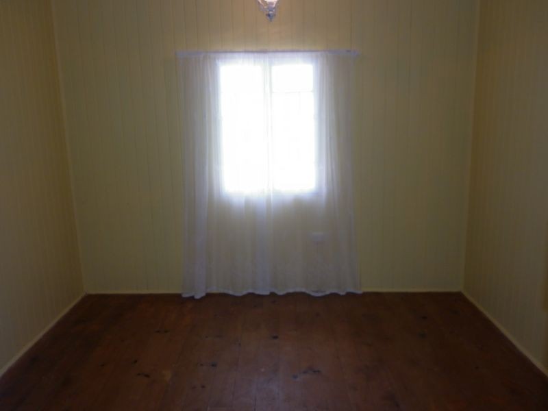 18 Brighton Street, Berserker QLD 4701