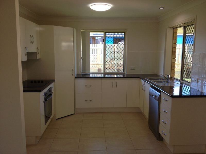14 Jamieson Street, Gracemere QLD 4702