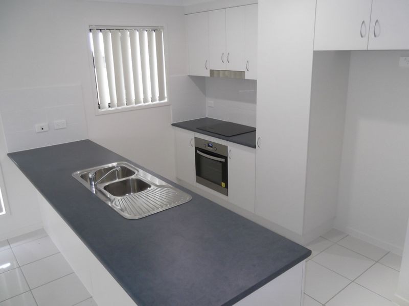6 Wakim Close, Gracemere QLD 4702