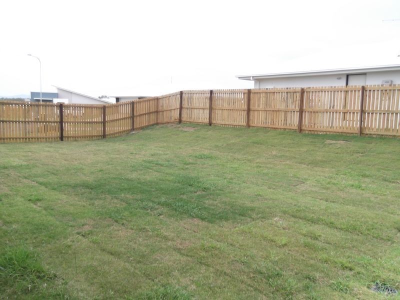 6 Wakim Close, Gracemere QLD 4702