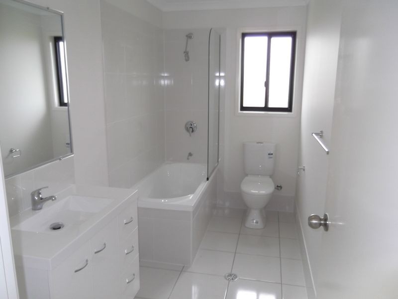6 Wakim Close, Gracemere QLD 4702