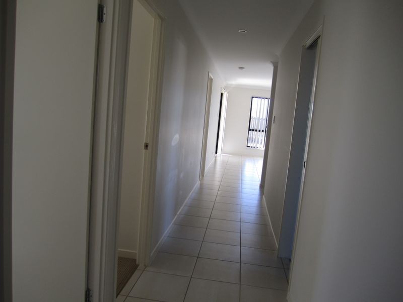 33 Amy Street, Gracemere QLD 4702