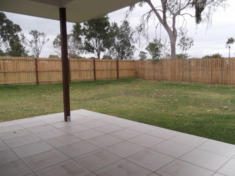 33 Amy Street, Gracemere QLD 4702