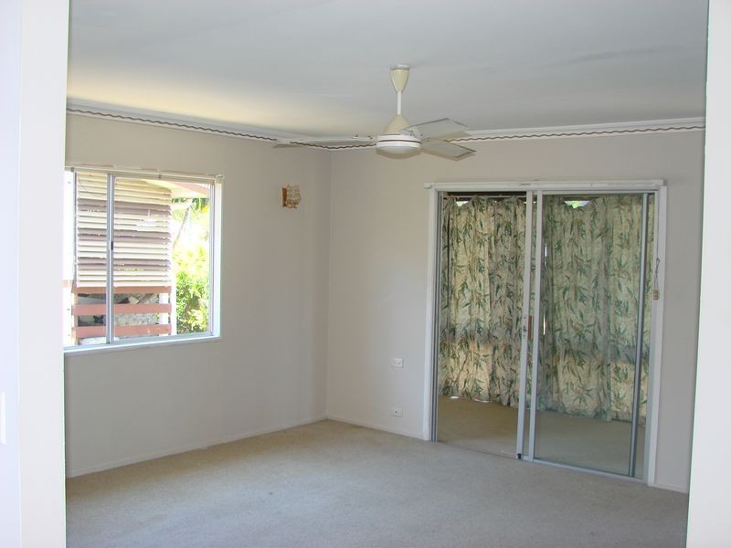 19 Underwood Street, Park Avenue QLD 4701