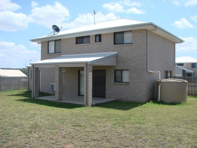 22 John Oxley Drive, Gracemere QLD 4702