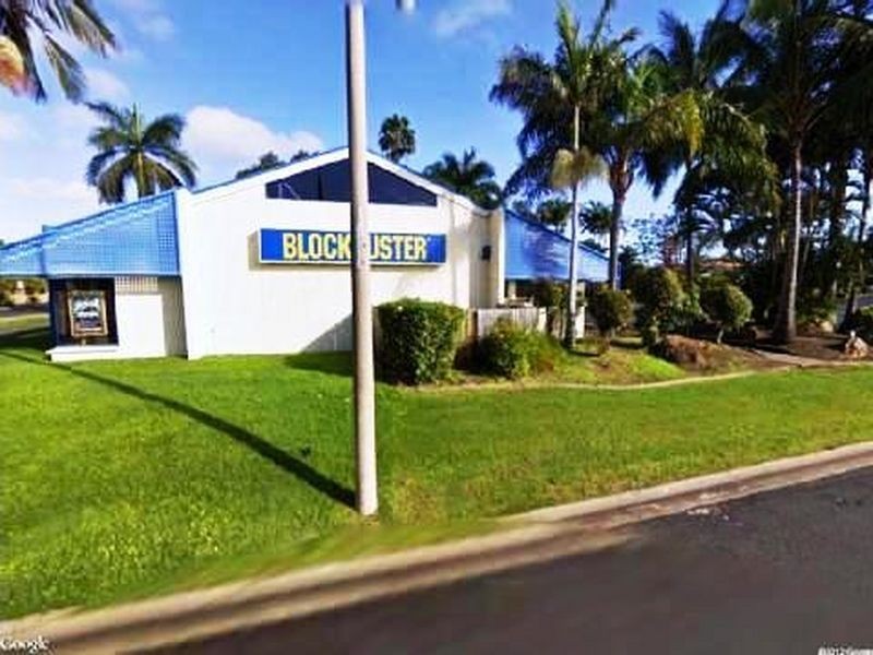 1 Aquatic Place, Park Avenue QLD 4701