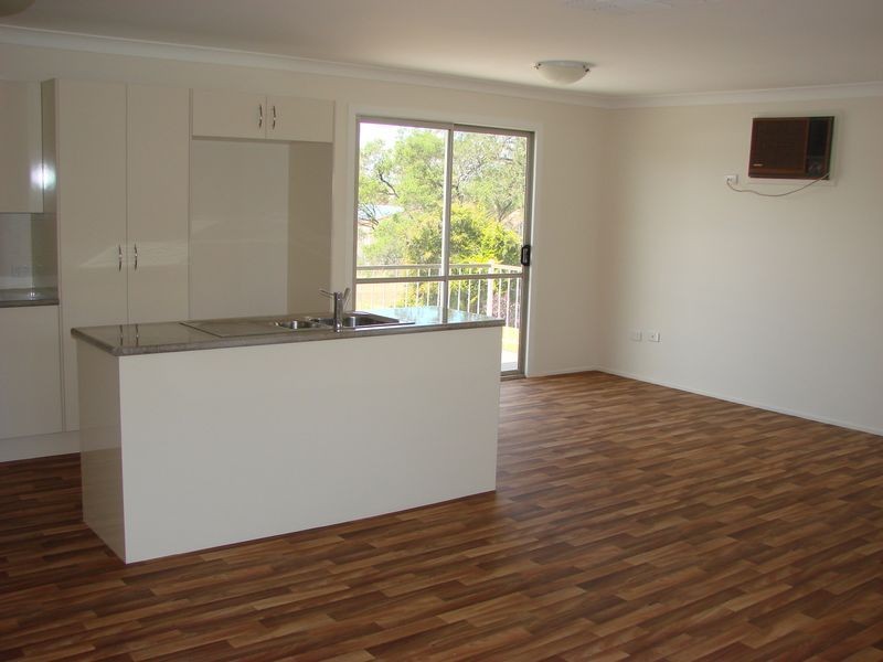 4 Cassar Street, Gracemere QLD 4702