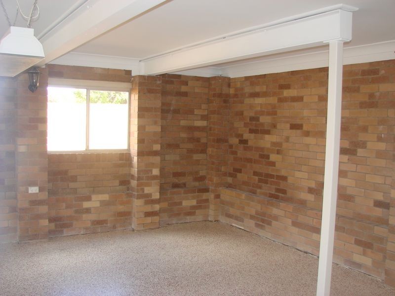 4 Cassar Street, Gracemere QLD 4702
