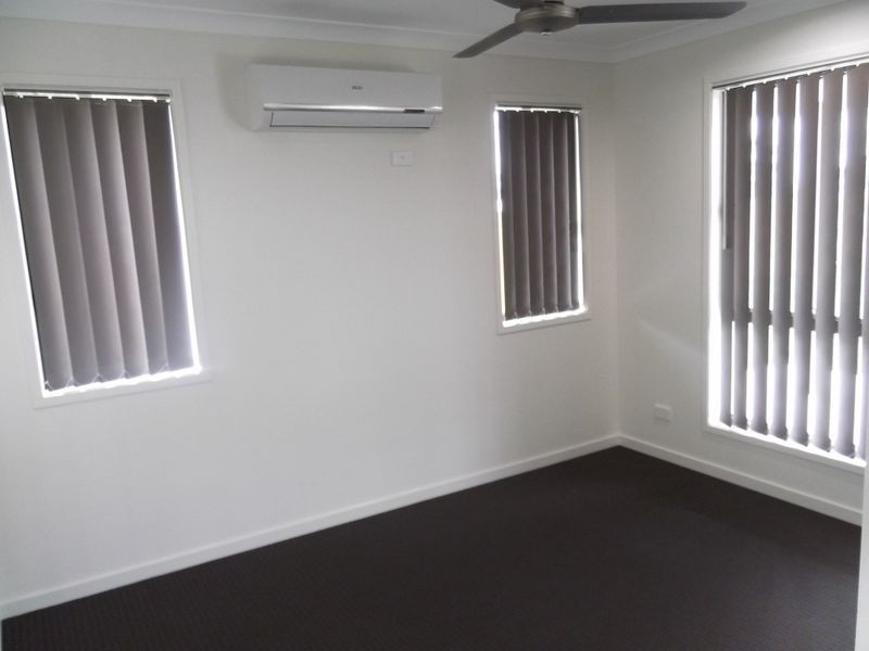 30 Marc Crescent, Gracemere QLD 4702