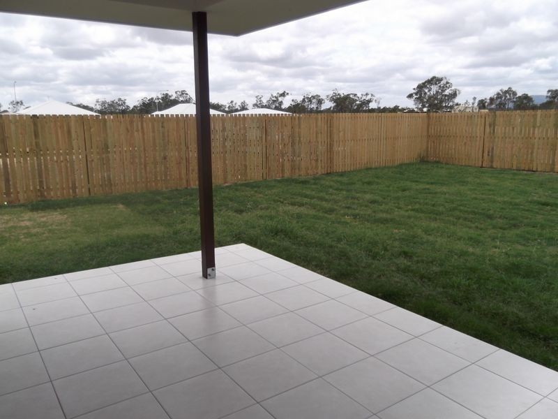 30 Marc Crescent, Gracemere QLD 4702