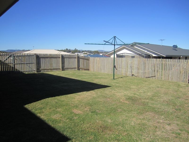 99 Abby Drive, Gracemere QLD 4702