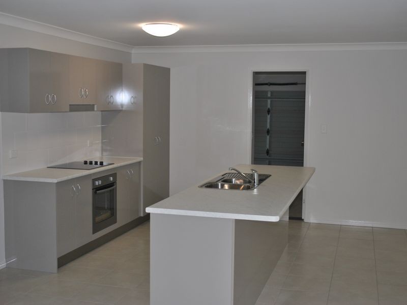 260/ Burke & Wills Drive, Gracemere QLD 4702