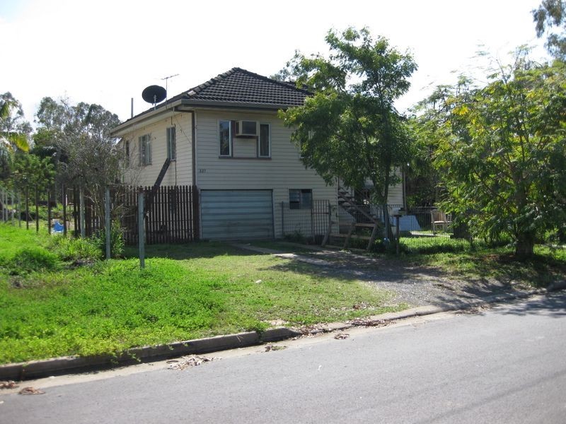 227 Peter Street, Berserker QLD 4701