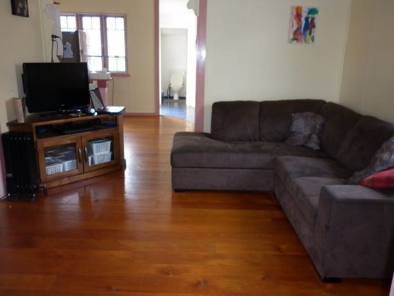 98 Berserker Street, Berserker QLD 4701