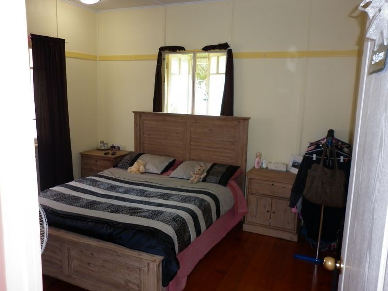 98 Berserker Street, Berserker QLD 4701