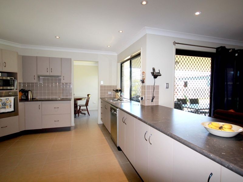 13 Joseph Street, Gracemere QLD 4702