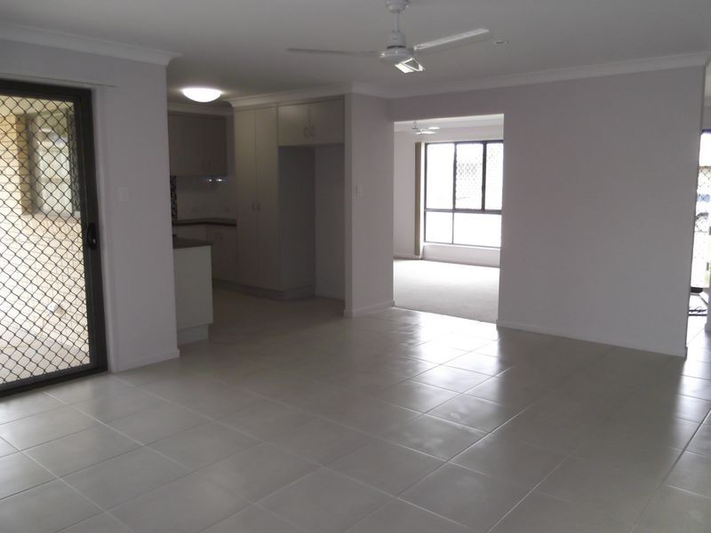 4 Justin Street, Gracemere QLD 4702