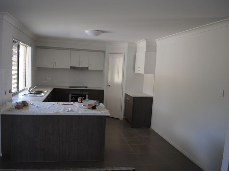 30 Kildare Crescent, Parkhurst QLD 4702