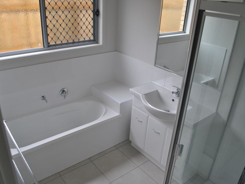 30 Kildare Crescent, Parkhurst QLD 4702