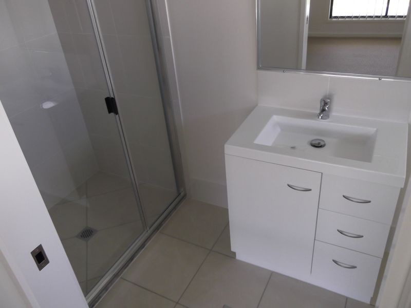 17 Marc Crescent, Gracemere QLD 4702