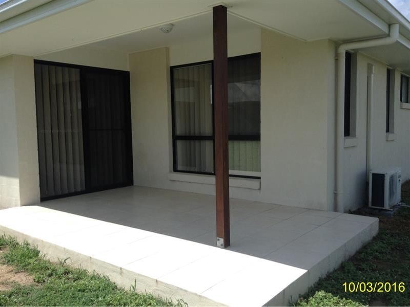 17 Marc Crescent, Gracemere QLD 4702