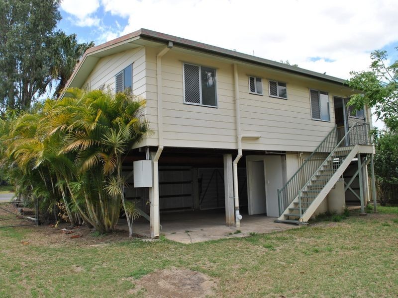 13 Barry Street, Gracemere QLD 4702
